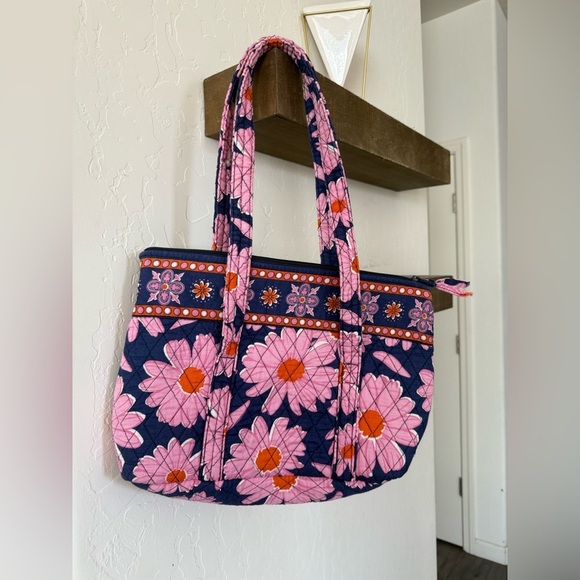 Bright Floral Pink and Blue Medium Quilted Tote Bag,Beautiful florals•••Cute bag - Picture 6 of 10